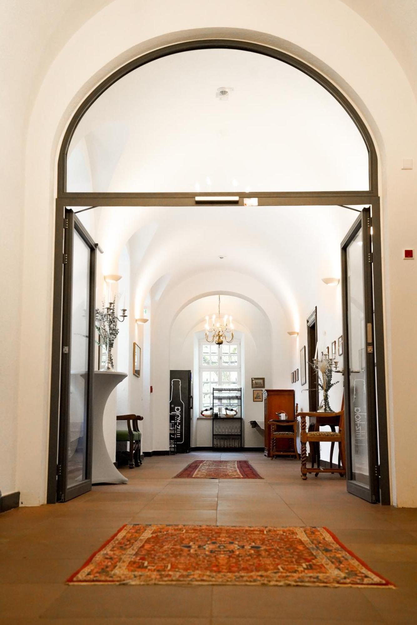 Hotel Schloss Hoehnscheid Бад-Арользен Екстер'єр фото